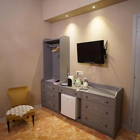 Antica Boutique לינה וארוחת בוקר בארי