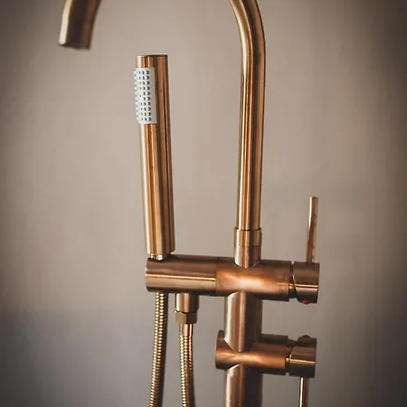 Antica Boutique בארי