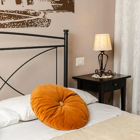 Antica Boutique فندق مبيت وإفطار 4*