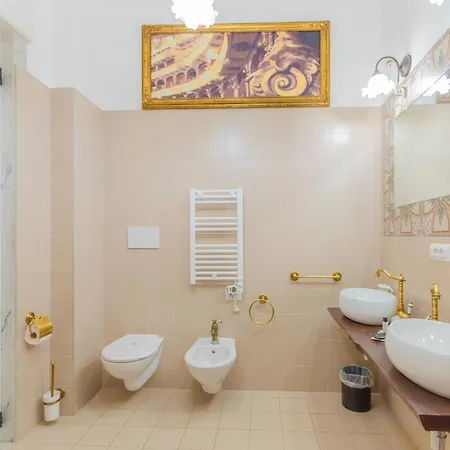 Antica Boutique فندق مبيت وإفطار باري