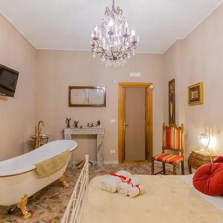 Antica Boutique فندق مبيت وإفطار باري