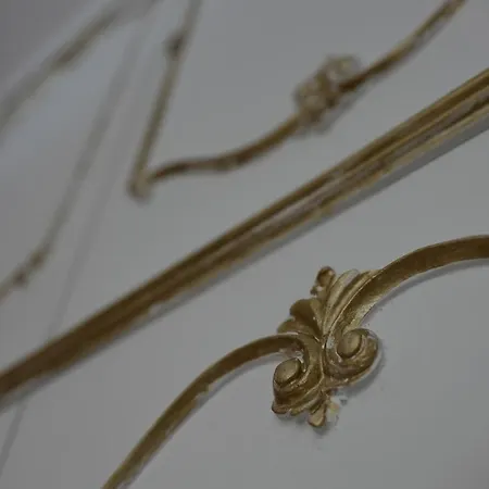 Antica Boutique