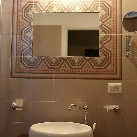 Antica Boutique Bed & Breakfast Bari