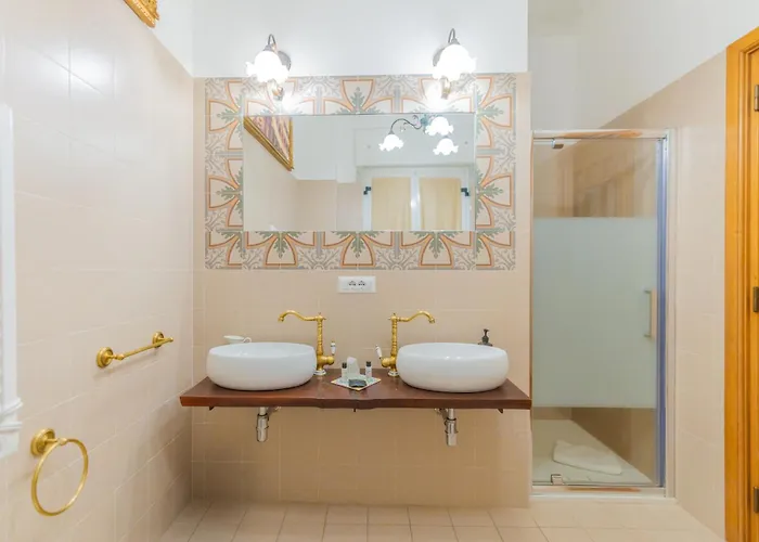 Nocleg ze śniadaniem Antica Boutique 4*